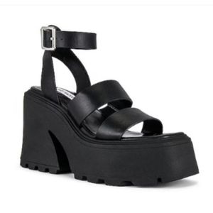 Steve Madden Black Chunky Abbot Platform Leather Sandals NEW Size 11